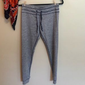 NY & CO NAVY STRIPED LEGGINGS, Size S